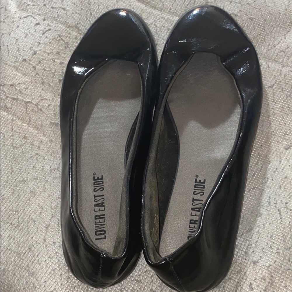 Black flats